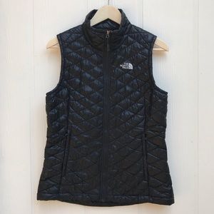 The North Face Puffer Vest Black Women's Sz Medium